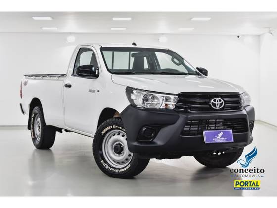 TOYOTA HILUX 2.8 4X4 CS 16V TURBO DIESEL 2P MANUAL